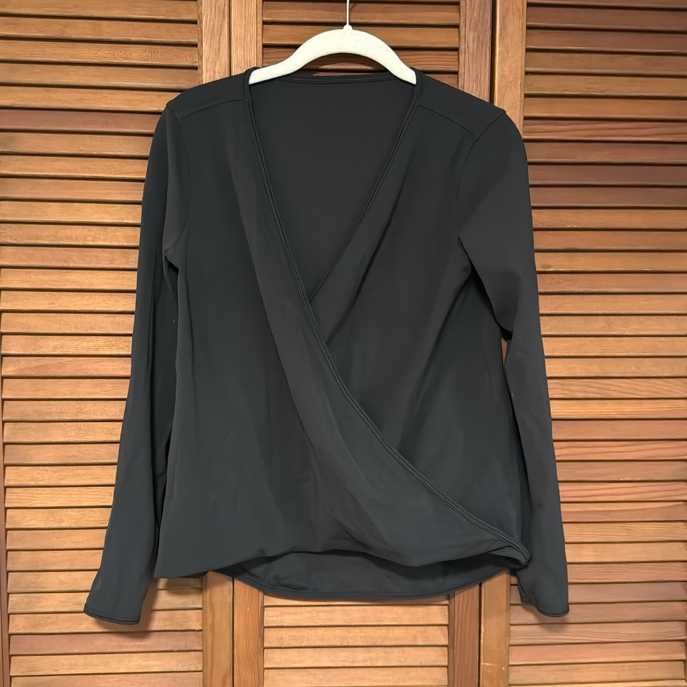 Lululemon Full Freedom Ballet Wrap Top Black 4